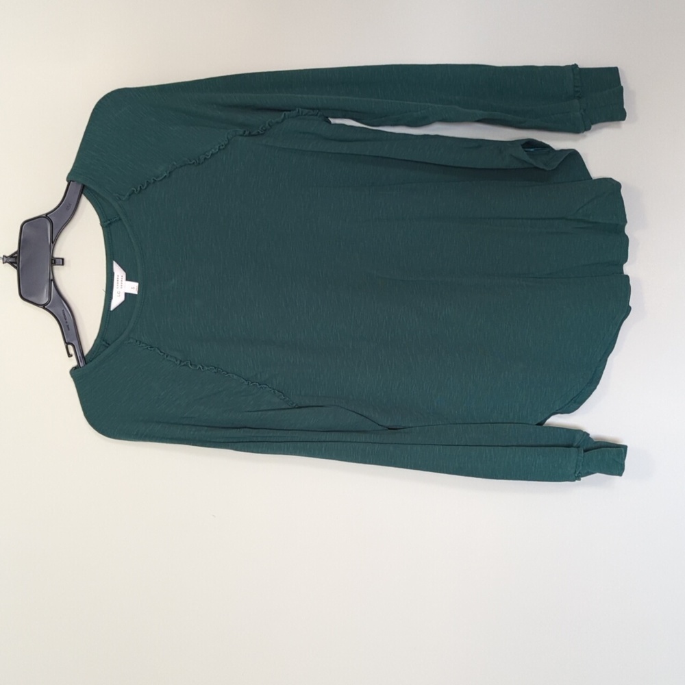 *Last Chance* Lauren Conrad, smocked cuff tee (S)